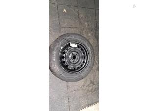 Begagnade Hjul + däck Toyota Yaris IV (P21/PA1/PH1) 1.5 12V Hybrid 115 Pris € 66,55 Inklusive moms erbjuds av Autohandel Didier