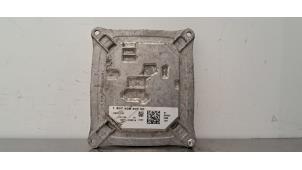 Używane Modułowy reflektor LED Peugeot 308 (L3/L8/LB/LH/LP) 1.5 BlueHDi 130 Cena € 48,40 Z VAT oferowane przez Autohandel Didier