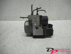Begagnade ABS-pump Honda Civic (EP/EU) 1.4 16V Pris € 40,50 Marginaltabell erbjuds av DP Auto-onderdelen & Demontage