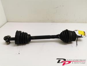 Gebruikte Aandrijfas links-voor Fiat Punto II (188) 1.9 DS 60 5-Drs. Prijs € 17,10 Margeregeling aangeboden door DP Auto-onderdelen & Demontage