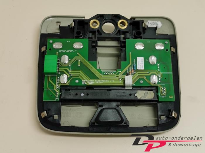 Innerbelysning, fram från en Volvo V70 (SW) 2.4 D5 20V 2002