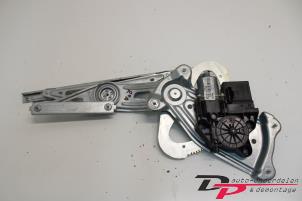 Gebruikte Ruitmechaniek 4Deurs rechts-achter Renault Grand Scénic III (JZ) 1.4 16V TCe 130 Prijs € 33,15 Margeregeling aangeboden door DP Auto-onderdelen & Demontage