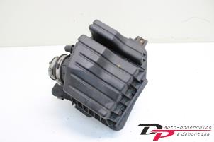 Gebruikte Luchtfilterhuis Dodge Ram Van 2.5 CRD 16V Prijs € 17,00 Margeregeling aangeboden door DP Auto-onderdelen & Demontage