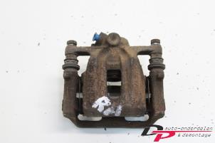 Begagnade Bakre bromsok, höger Mercedes A (W169) 2.0 A-180 CDI 16V 5-Drs. Pris € 8,40 Marginaltabell erbjuds av DP Auto-onderdelen & Demontage