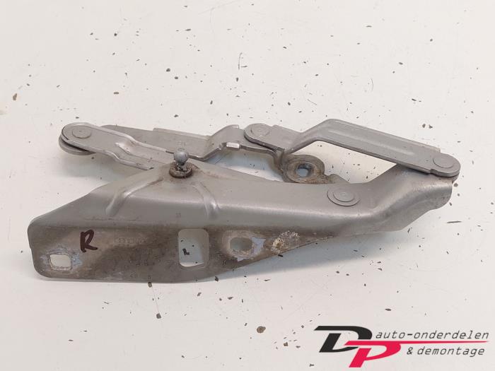 Zawias pokrywy silnika z Audi TT Roadster (8J9) 2.0 TFSI 16V 2007