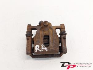 Begagnade Bakre bromsok, höger Mercedes B (W245) 1.7 B-170 16V Pris € 8,40 Marginaltabell erbjuds av DP Auto-onderdelen & Demontage