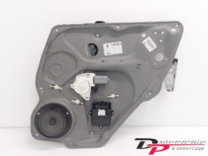 Gebruikte Raammechaniek 4Deurs rechts-achter Mercedes B (W245) 1.7 B-170 16V Prijs € 28,05 Margeregeling aangeboden door DP Auto-onderdelen & Demontage