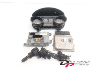 Używane Stacyjka + sterownik Fiat Punto Evo (199) 1.3 JTD Multijet 85 16V Euro 5 Cena € 90,00 Procedura marży oferowane przez DP Auto-onderdelen & Demontage