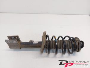 Gebruikte Mac Phersonpoot rechts-voor Citroen C4 Berline (NC) 1.4 16V VTi Prijs € 38,00 Margeregeling aangeboden door DP Auto-onderdelen & Demontage