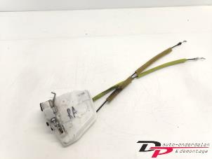 Gebruikte Slotmechaniek Portier 4Deurs rechts-achter Mazda CX-5 I (KE,GH) 2.2 Skyactiv D 175 16V 4WD Prijs € 25,00 Margeregeling aangeboden door DP Auto-onderdelen & Demontage