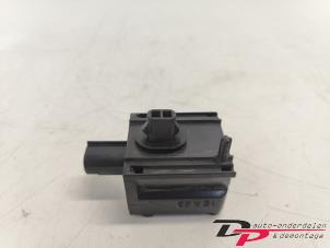 Gebruikte Alarm sirene Mazda CX-5 I (KE,GH) 2.2 Skyactiv D 175 16V 4WD Prijs € 14,00 Margeregeling aangeboden door DP Auto-onderdelen & Demontage