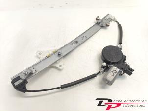 Gebruikte Ruitmechaniek 4Deurs rechts-voor Mazda CX-5 I (KE,GH) 2.2 Skyactiv D 175 16V 4WD Prijs € 29,00 Margeregeling aangeboden door DP Auto-onderdelen & Demontage