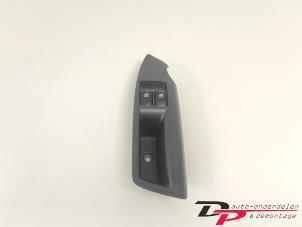 Używane Przelacznik elektrycznej szyby Chevrolet Aveo (250) 1.2 16V Cena € 13,00 Procedura marży oferowane przez DP Auto-onderdelen & Demontage