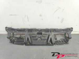 Używane Panel przedni Peugeot 5008 I (0A/0E) 1.6 VTI 16V Cena € 30,00 Procedura marży oferowane przez DP Auto-onderdelen & Demontage