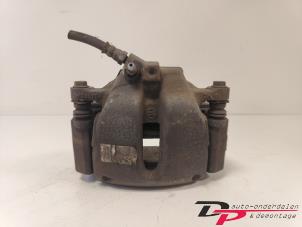 Gebruikte Remklauw (Tang) rechts-voor Citroen C3 (SC) 1.6 16V VTi 120 Prijs € 9,06 Margeregeling aangeboden door DP Auto-onderdelen & Demontage