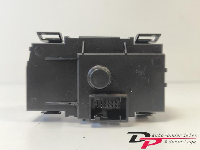 Light switch from a BMW 1 serie (E81) 116i 1.6 16V 2008