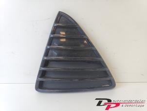 Używane Kratka zderzaka Ford Focus 3 1.0 Ti-VCT EcoBoost 12V 100 Cena € 14,00 Procedura marży oferowane przez DP Auto-onderdelen & Demontage