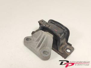 Begagnade Fäste, växellåda Opel Corsa E 1.4 16V Pris € 14,95 Marginaltabell erbjuds av DP Auto-onderdelen & Demontage