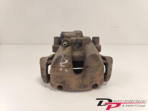 Begagnade Främre bromsok, höger Opel Corsa E 1.3 CDTi 16V ecoFLEX Pris € 14,00 Marginaltabell erbjuds av DP Auto-onderdelen & Demontage