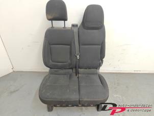 Begagnade Dubbelt framsäte, höger Renault Trafic (1FL/2FL/3FL/4FL) 1.6 dCi Twin Turbo Pris € 242,00 Inklusive moms erbjuds av DP Auto-onderdelen & Demontage