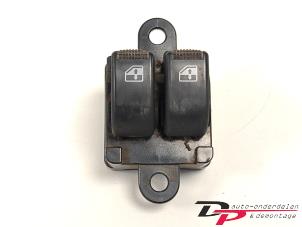 Gebruikte Elektrisch Raam Schakelaar Hyundai Atos 1.1 12V Prijs € 9,95 Margeregeling aangeboden door DP Auto-onderdelen & Demontage