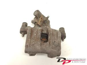 Begagnade Bakre bromsok, vänster Ford Focus 3 Wagon 1.0 Ti-VCT EcoBoost 12V 125 Pris € 9,95 Marginaltabell erbjuds av DP Auto-onderdelen & Demontage