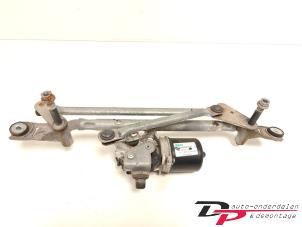 Gebruikte Ruitenwismotor + Mechaniek Opel Mokka/Mokka X 1.4 Turbo 16V 4x2 Prijs € 60,00 Margeregeling aangeboden door DP Auto-onderdelen & Demontage