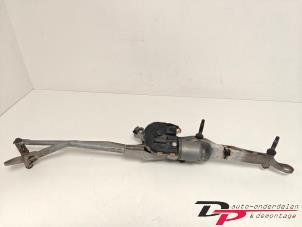 Gebruikte Ruitenwismotor + Mechaniek Mercedes C Estate (S204) 2.2 C-200 CDI 16V BlueEFFICIENCY Prijs € 14,00 Margeregeling aangeboden door DP Auto-onderdelen & Demontage