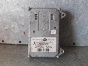 Używane Modul ksenonowy Mercedes E (W211) 2.2 E-200 CDI 16V Cena € 45,00 Procedura marży oferowane przez Uittenbogaard onderdelen BV