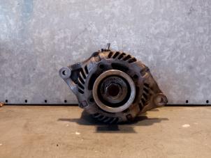 Gebruikte Dynamo Mitsubishi Space Star (A0) 1.2 12V Prijs € 90,00 Margeregeling aangeboden door Uittenbogaard onderdelen BV