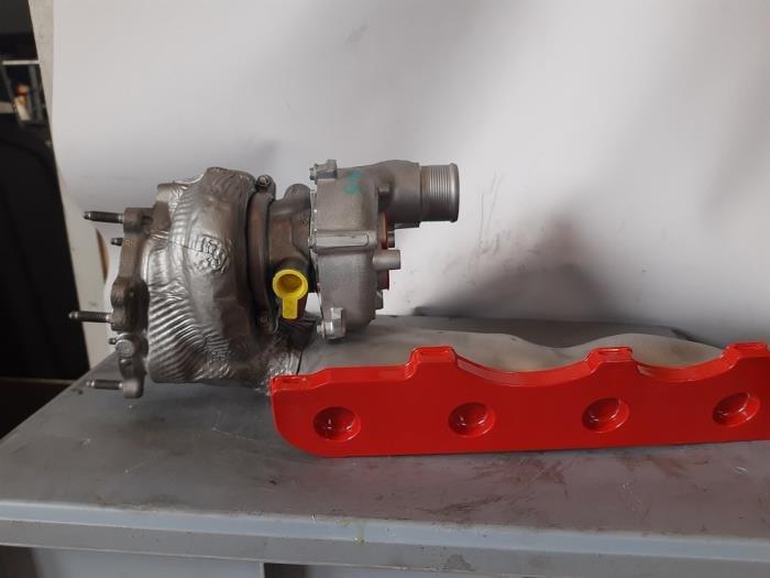 Turbo från en Audi RS 6 Avant (C7) 4.0 V8 TFSI Performance 32V 2018