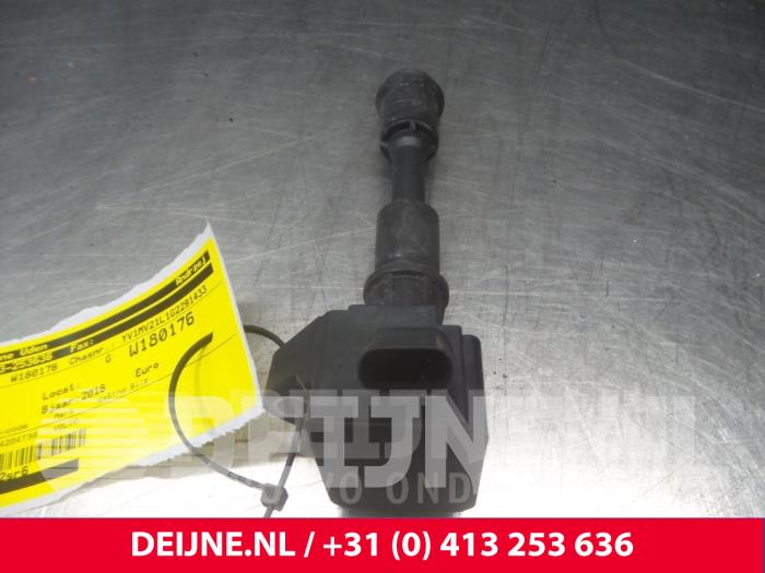 Bobine van een Volvo V40 (MV) 2.0 T2 16V 2016