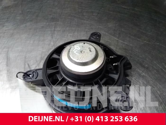 Högtalare från en Volvo XC60 I (DZ) 2.0 DRIVe 20V 2011