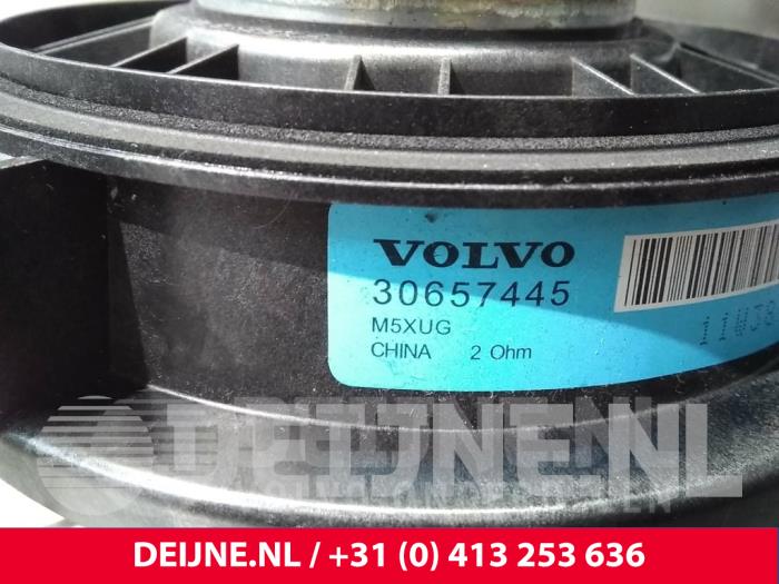Högtalare från en Volvo XC60 I (DZ) 2.0 DRIVe 20V 2011