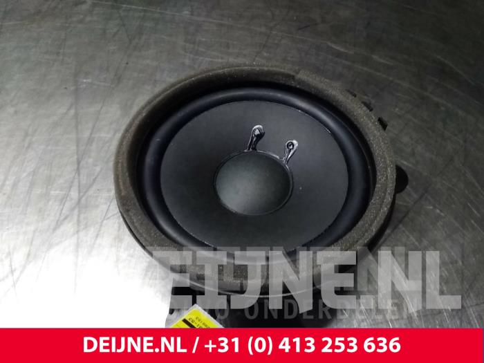 Högtalare från en Volvo XC60 I (DZ) 2.0 DRIVe 20V 2011