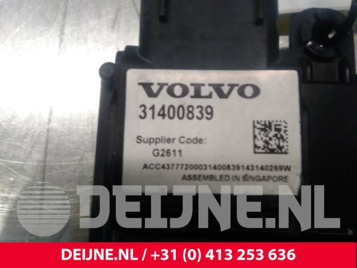 Adaptiv farthållare, sensor (avstånd) från en Volvo XC60 I (DZ) 2.4 D5 20V AWD Geartronic 2015