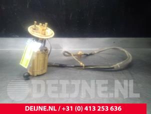 Begagnade Elektrisk bränslepump Volvo XC90 I 2.4 D5 20V Pris € 70,00 Marginaltabell erbjuds av van Deijne Onderdelen Uden B.V.