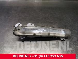 Begagnade Dagsljus höger Volvo V40 (MV) 2.0 D2 16V Pris € 70,00 Marginaltabell erbjuds av van Deijne Onderdelen Uden B.V.