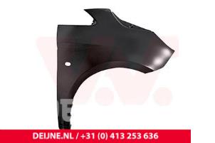 Nieuwe Scherm rechts-voor Mercedes Vito Prijs € 173,03 Inclusief btw aangeboden door van Deijne Onderdelen Uden B.V.