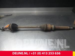 Begagnade Drivaxel, höger fram Ford Transit 2.0 TDdi 16V 280S Pris € 96,80 Inklusive moms erbjuds av van Deijne Onderdelen Uden B.V.