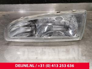 Begagnade Strålkastare, vänster Hyundai H-100 2.5 Diesel Pris € 42,35 Inklusive moms erbjuds av van Deijne Onderdelen Uden B.V.