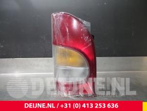 Nya Baklykta, vänster Hyundai H100 Pris € 42,35 Inklusive moms erbjuds av van Deijne Onderdelen Uden B.V.