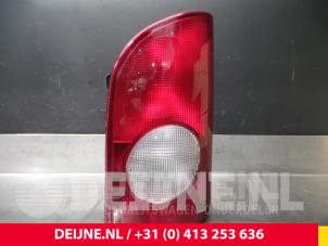 Nya Baklykta, höger Hyundai H100 Pris € 42,35 Inklusive moms erbjuds av van Deijne Onderdelen Uden B.V.