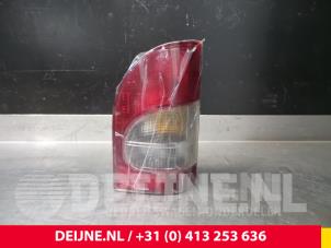 Nya Baklykta, höger Hyundai H100 Pris € 42,35 Inklusive moms erbjuds av van Deijne Onderdelen Uden B.V.