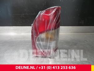 Nya Baklykta, höger Hyundai H100 Pris € 24,20 Inklusive moms erbjuds av van Deijne Onderdelen Uden B.V.