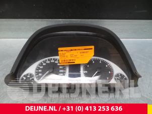 Gebruikte Tellerklok Mercedes B (W245) 1.7 B-170 16V Prijs € 75,00 Margeregeling aangeboden door van Deijne Onderdelen Uden B.V.