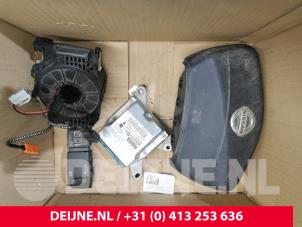 Begagnade Airbagset + modul Nissan Primastar 2.0 dCi 120 Pris € 151,25 Inklusive moms erbjuds av van Deijne Onderdelen Uden B.V.