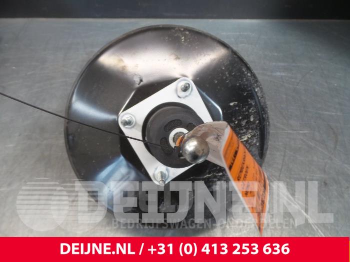 Bromsservo från en Citroën Nemo (AA) 1.4 HDi 70 2008