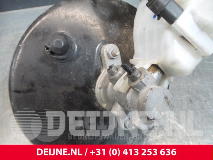 Bromsservo från en Citroën Nemo (AA) 1.4 HDi 70 2008