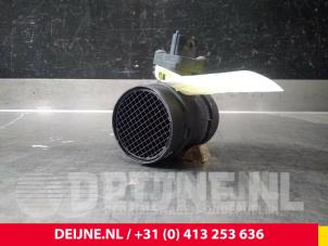 Gebruikte Luchtmassameter Chrysler Grand Voyager Prijs € 15,00 Margeregeling aangeboden door van Deijne Onderdelen Uden B.V.